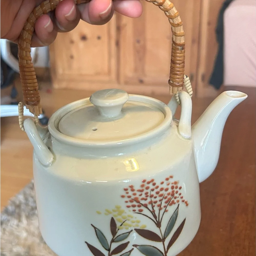 Otagiri Floral Teapot and Cup Set - Five Piece Set